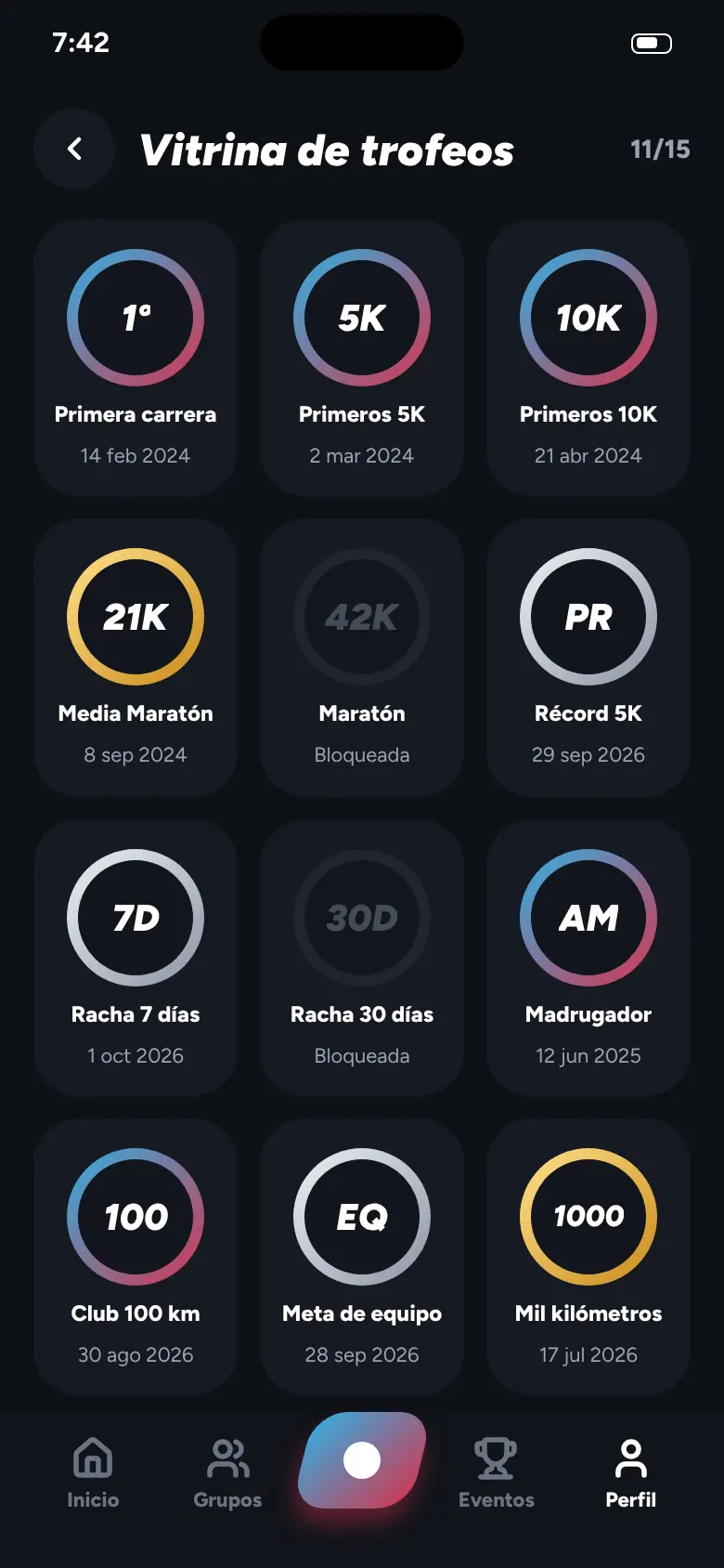 Vitrina de trofeos con 15 medallas